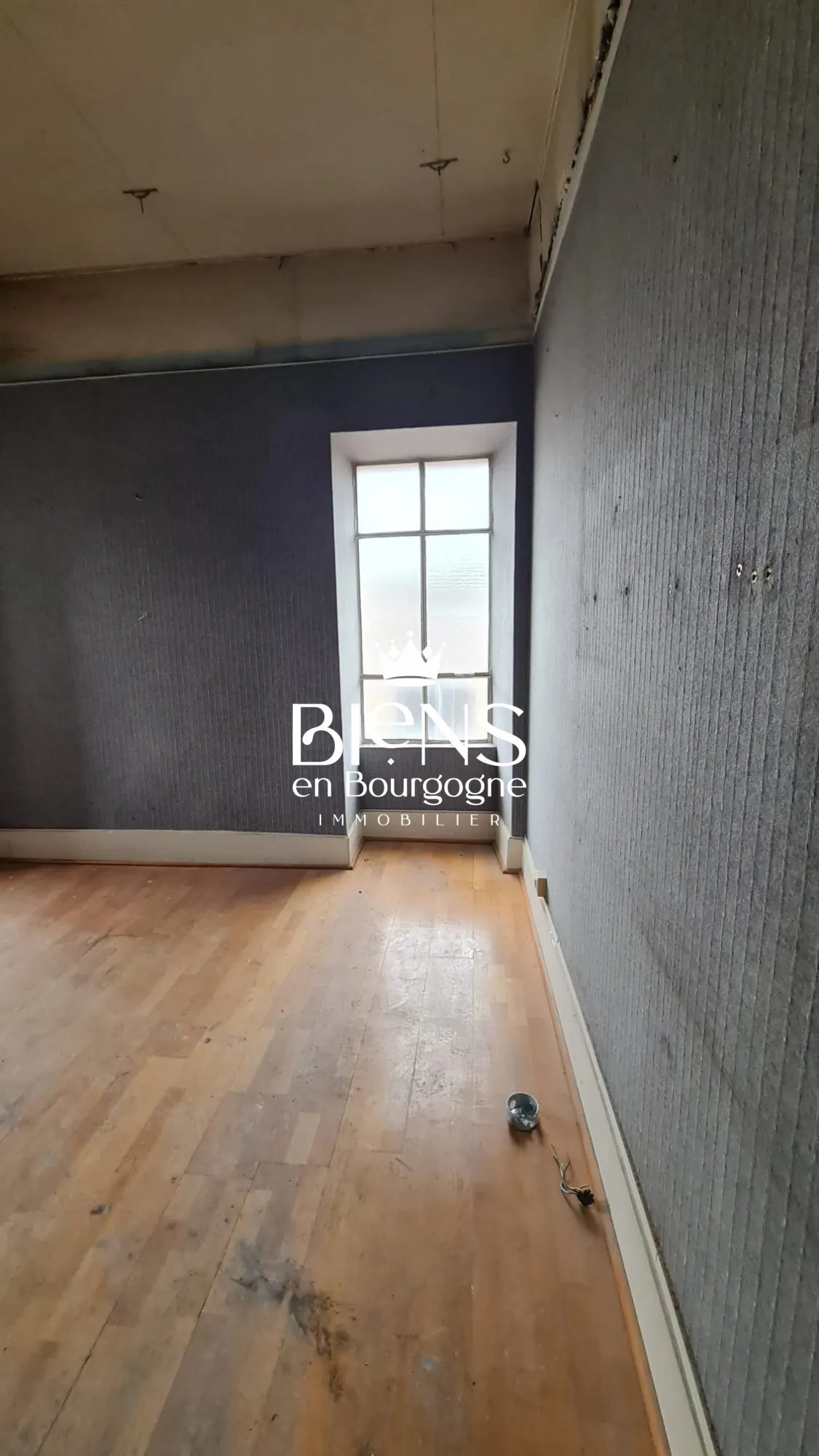 Appartement T2 à rénover au centre de Chalon-sur-Saône – Opportunité rare 