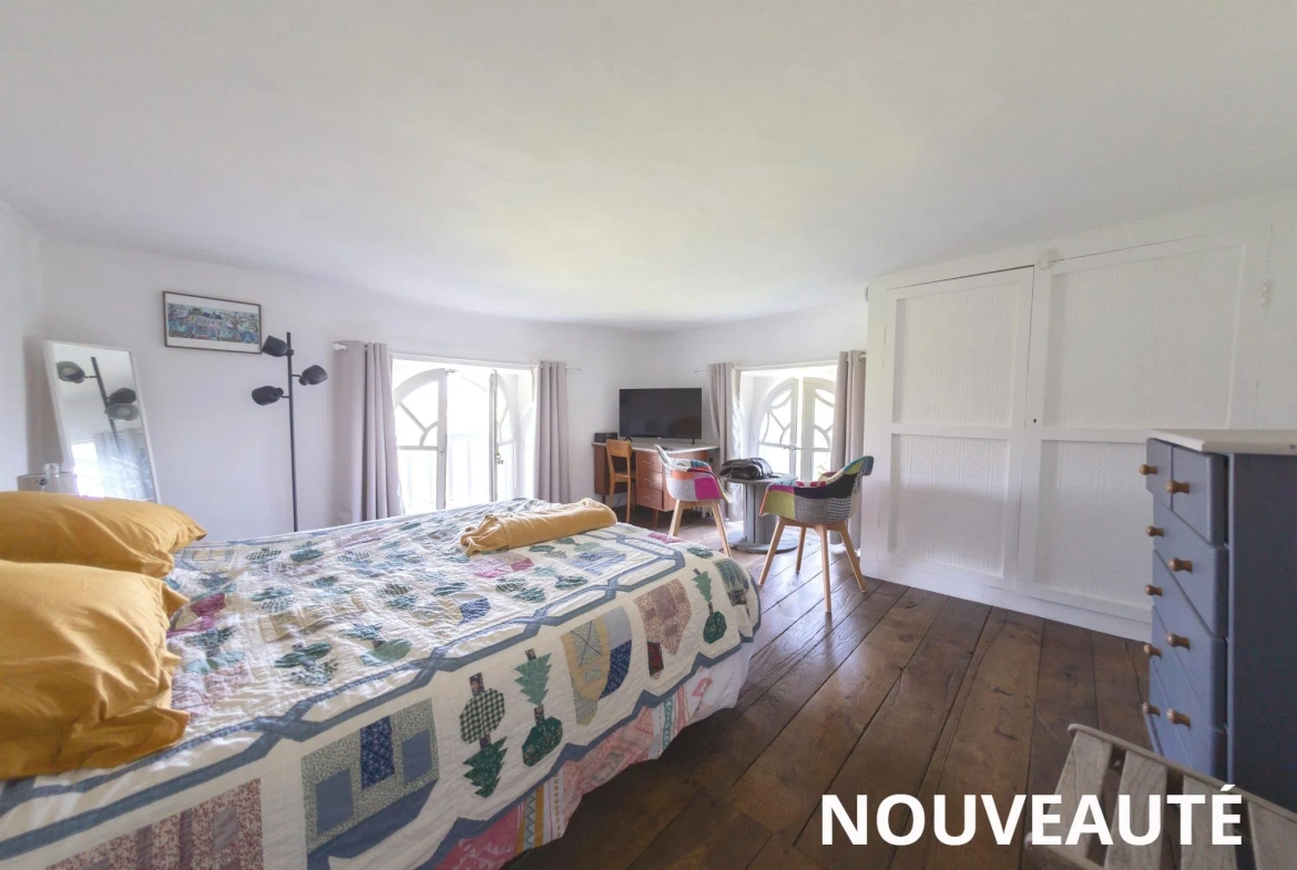 Appartement 35m² à Dinan avec vue sur le viaduc, résidence principale uniquement 