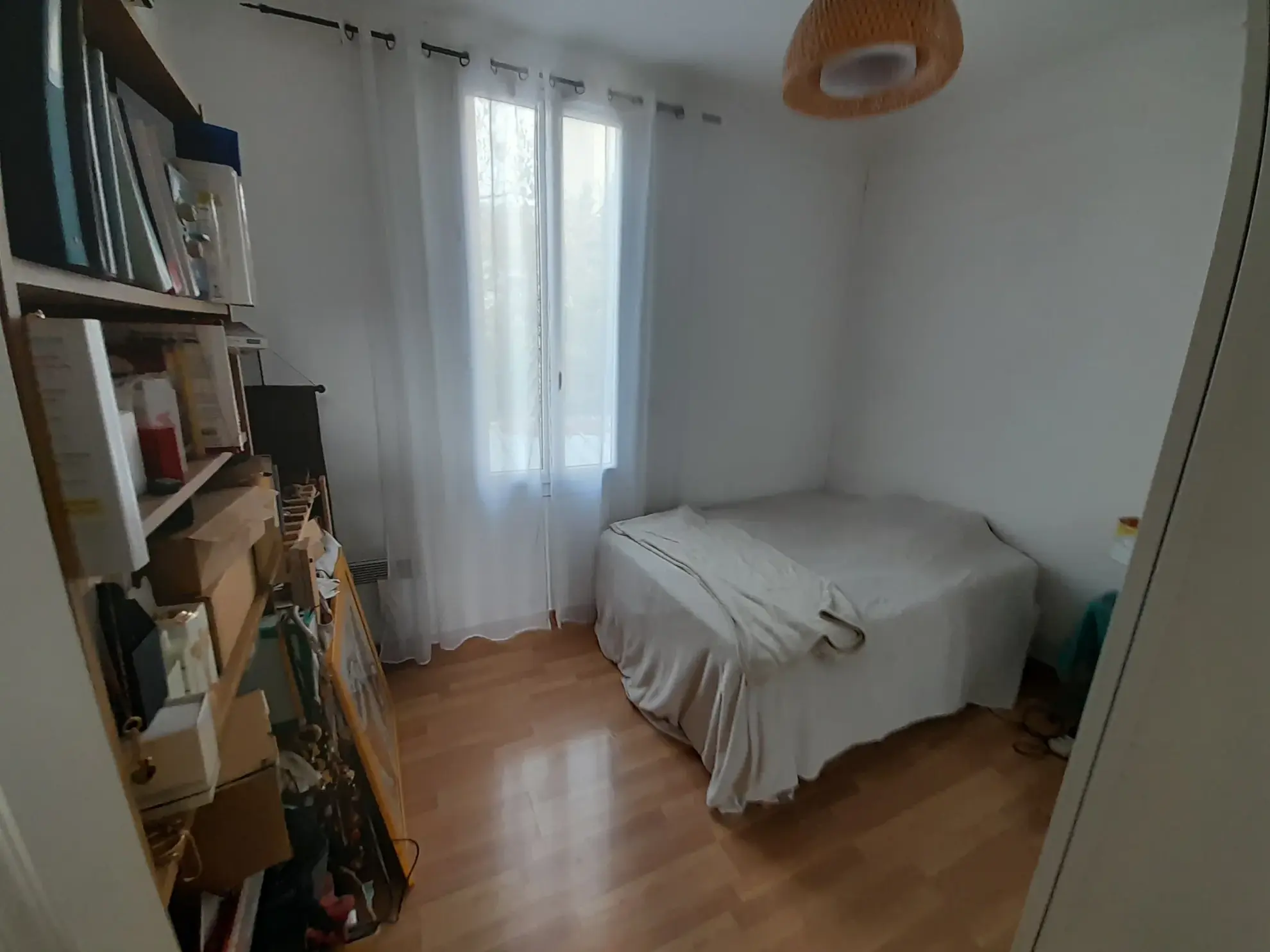 Investissement locatif à Toulon - T2 dernier étage loué dans quartier calme 