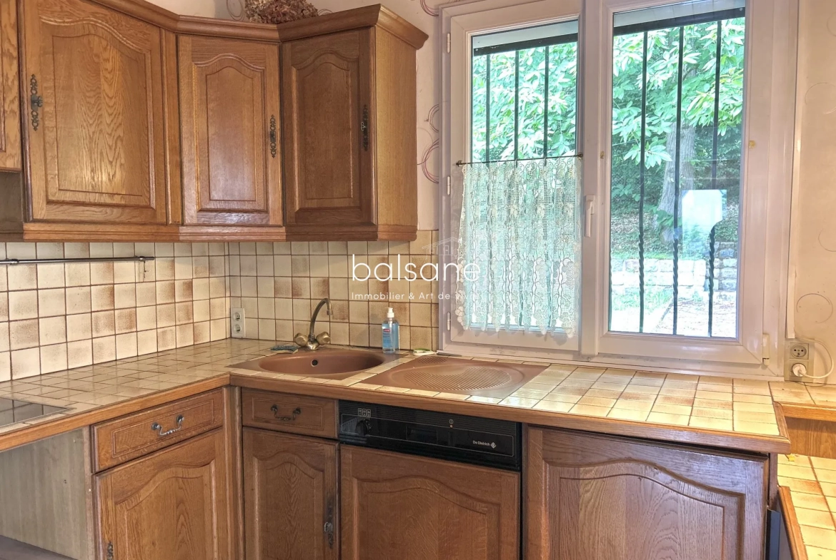 Maison de plain-pied avec 4 chambres à Petit-Couronne - 92 m² 