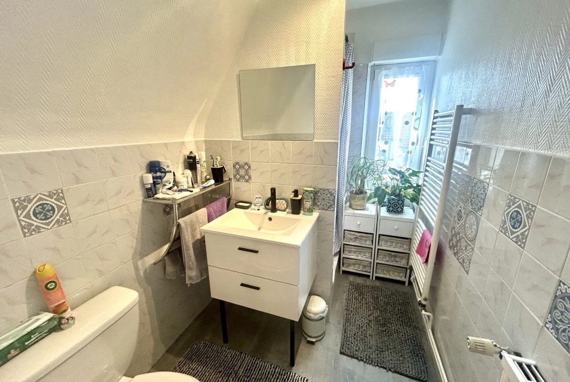 Maison individuelle de 73m² avec jardin à Amnéville, proche loisirs et commodités 