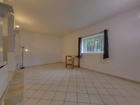 Appartement 3 pièces avec grande terrasse à Grenoble - Emplacement idéal