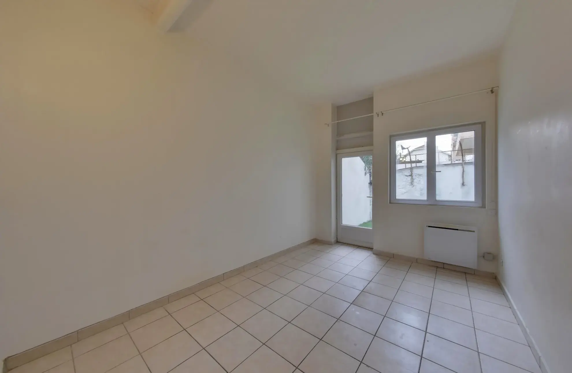 Appartement 3 pièces avec grande terrasse à Grenoble - Emplacement idéal 