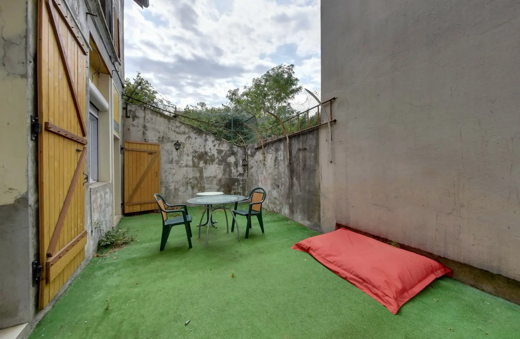 Appartement 3 pièces avec grande terrasse à Grenoble - Emplacement idéal 