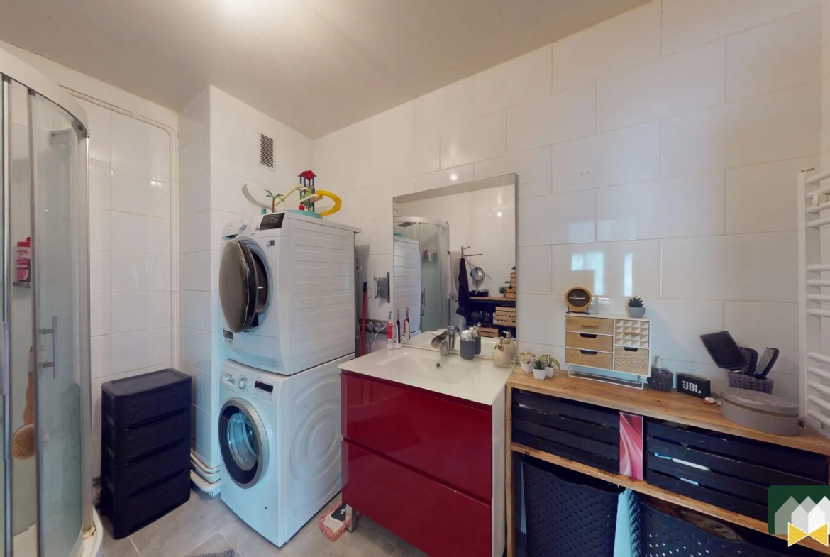 Appartement T4 avec balcon, garage à Lucé - Calme et bien situé 