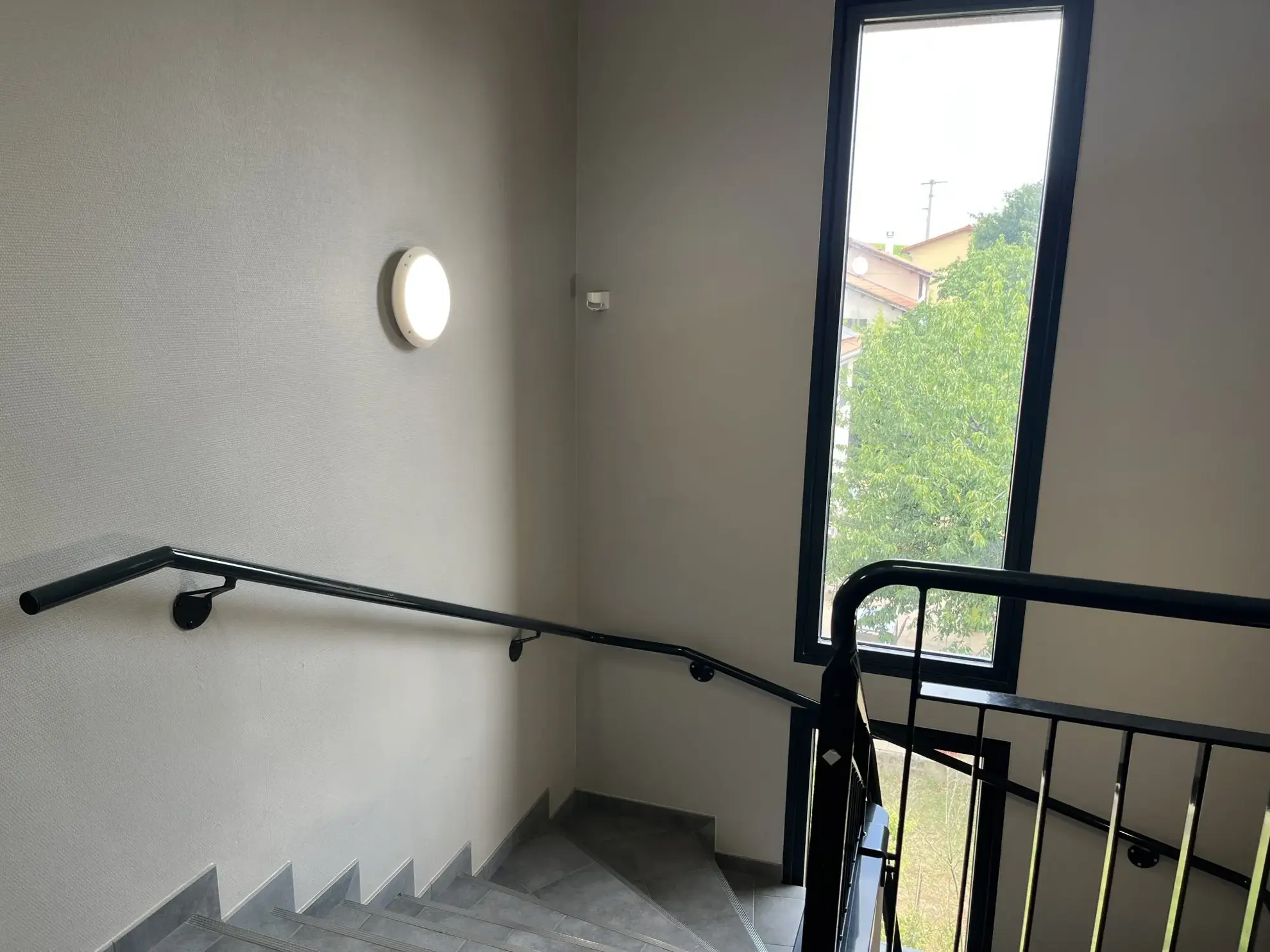 Appartement T3 récent de 69m² avec garage à Odenas 