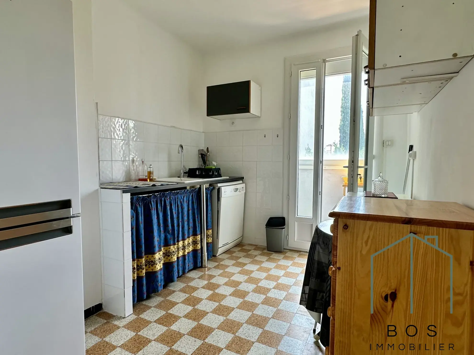 Bel appartement T3 à Salon-de-Provence avec balcon et rénovation récente 