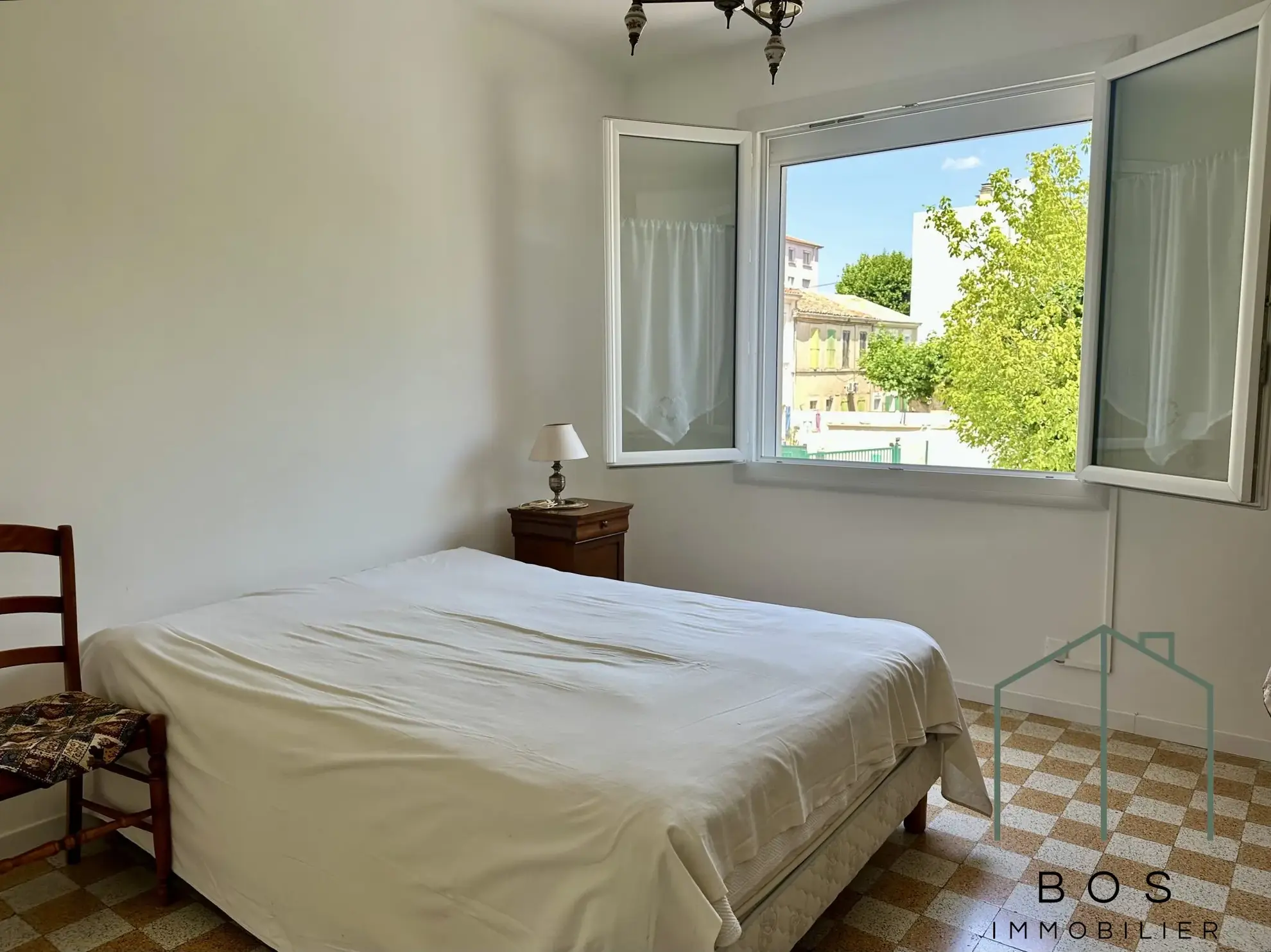 Bel appartement T3 à Salon-de-Provence avec balcon et rénovation récente 