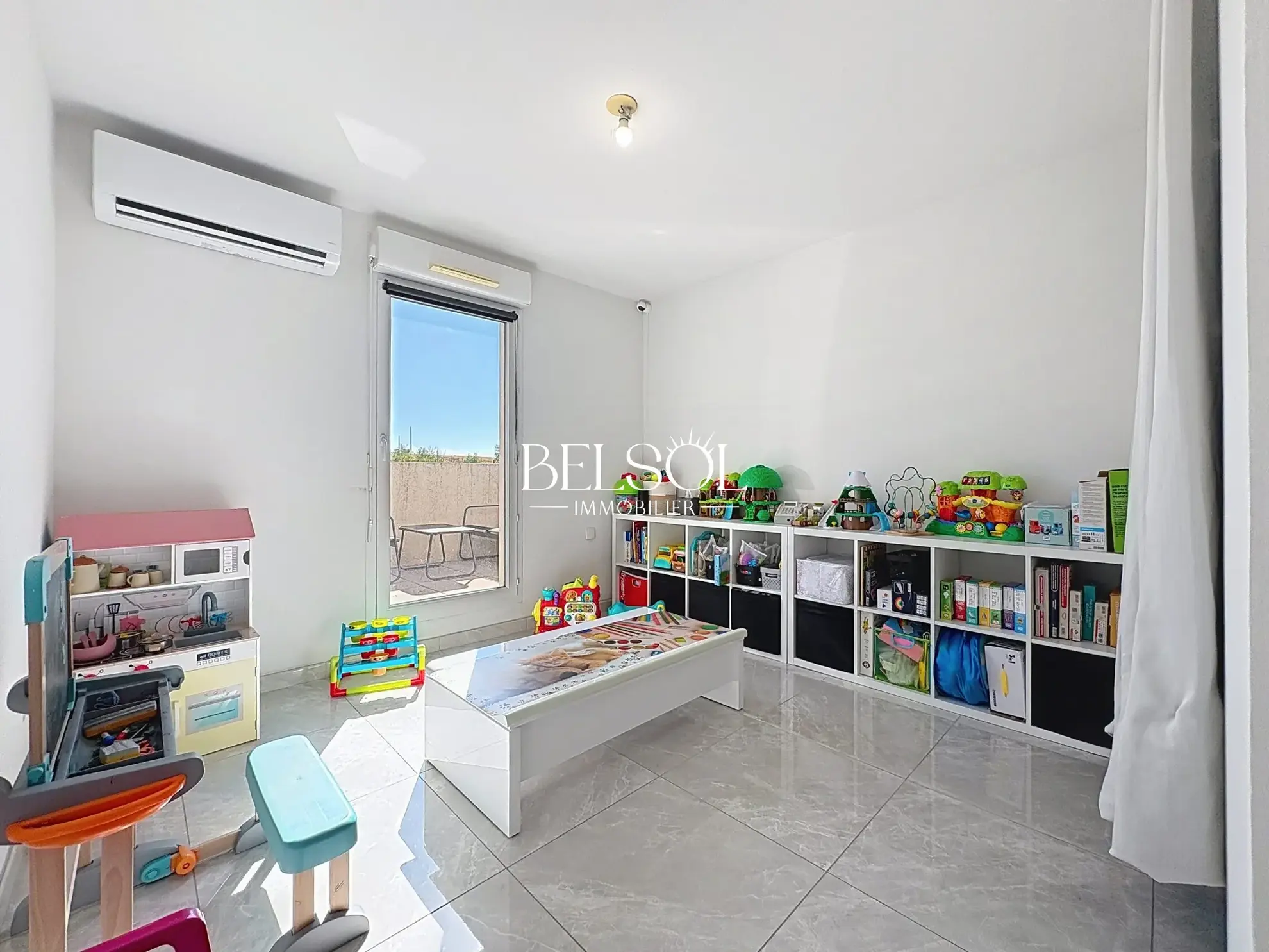 Appartement T4 de 83 m² avec terrasse et parking à Perpignan - Secteur Porte d'Espagne 