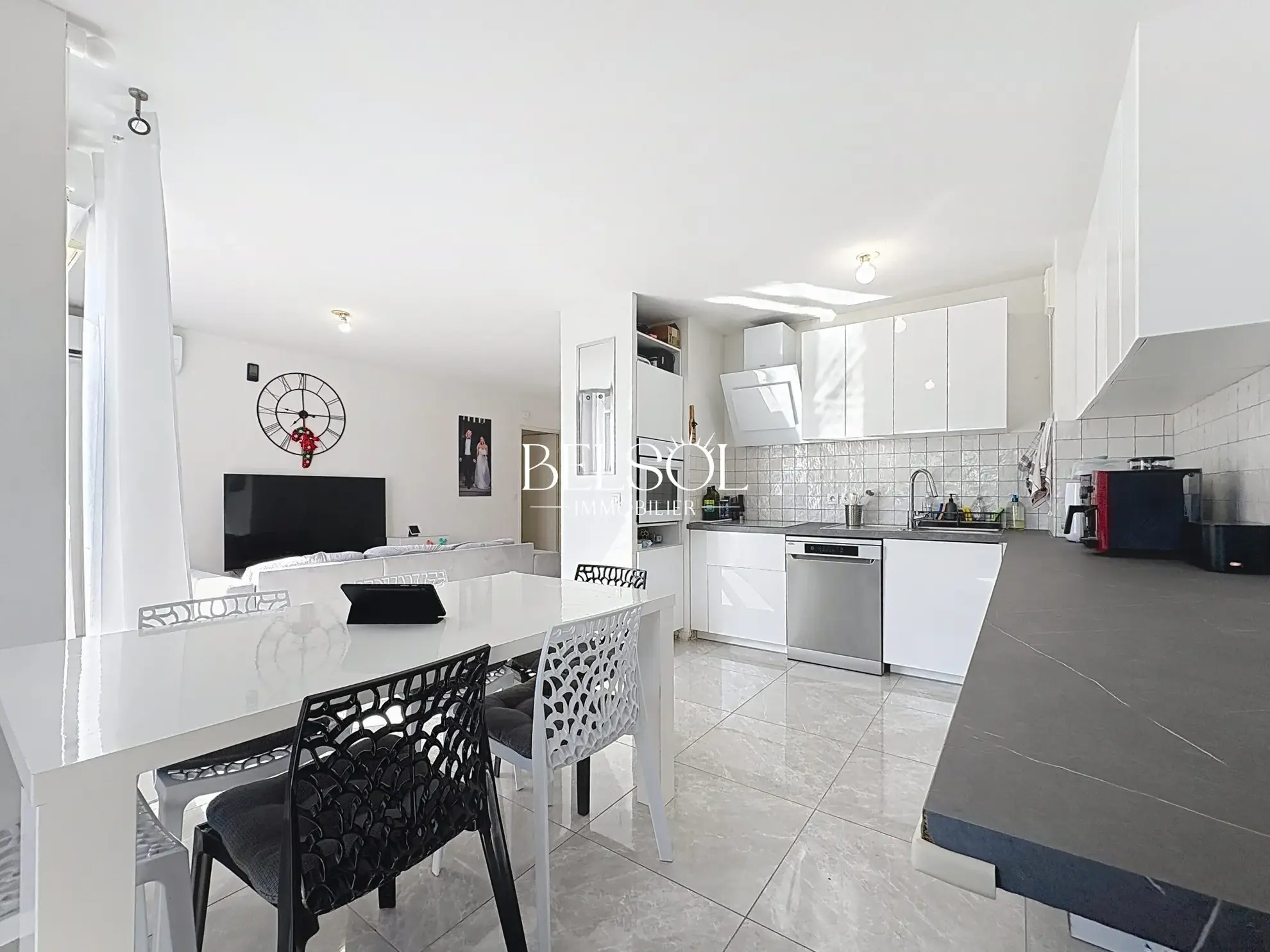 Appartement T4 de 83 m² avec terrasse et parking à Perpignan - Secteur Porte d'Espagne 