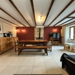 Maison rénovée de 160 m² à Aigueperse, calme et vue dégagée