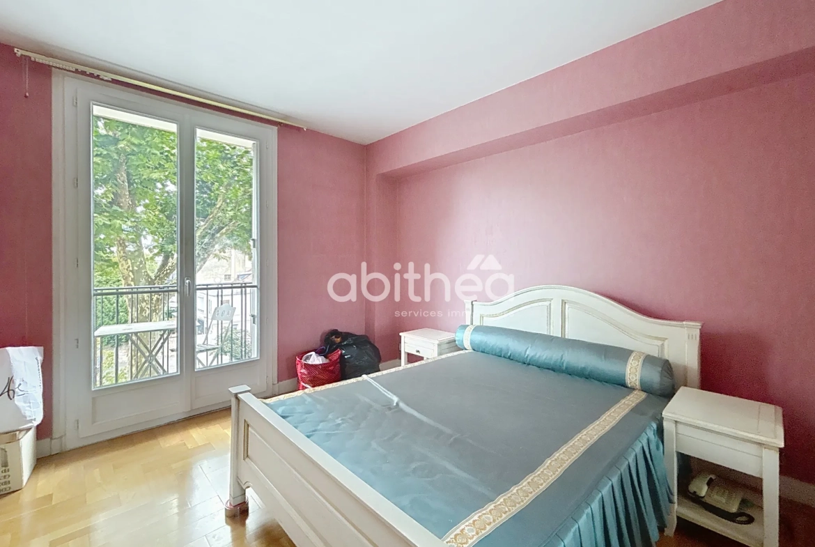 Appartement F4 Lumineux de 85 m² à Choisy-le-Roi, Quartier Mairie 
