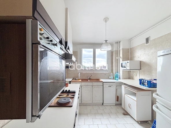 Appartement F4 Lumineux de 85 m² à Choisy-le-Roi, Quartier Mairie