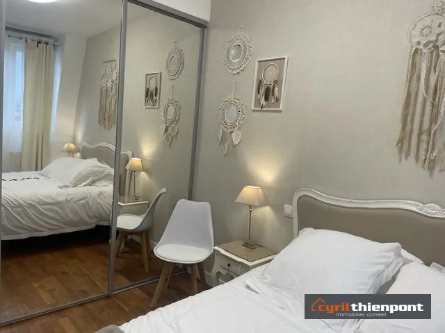 Maison en centre-ville d'Abbeville avec jardin, 3 chambres, jacuzzi et garage 