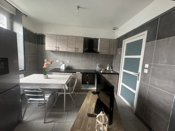 Maison de plain-pied à Roubaix Gare avec grande rentabilité locative