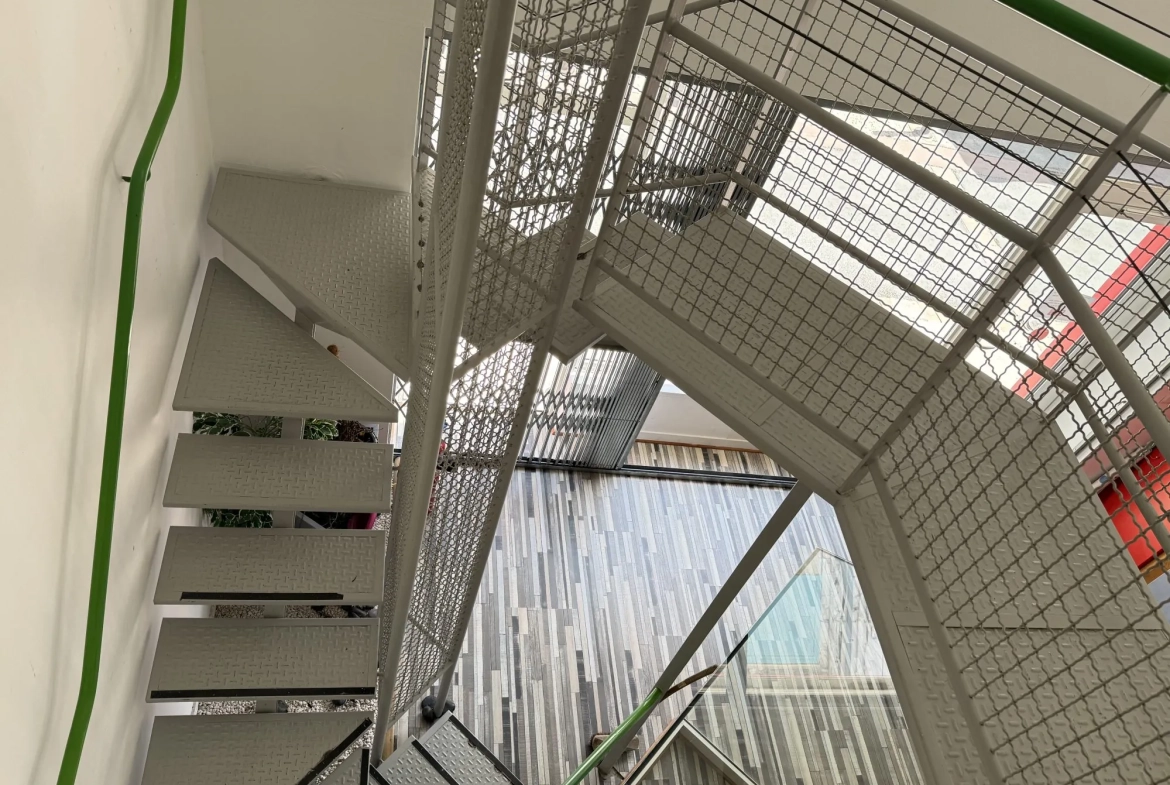 À vendre local commercial de 50 m² en centre-ville de Saujon 