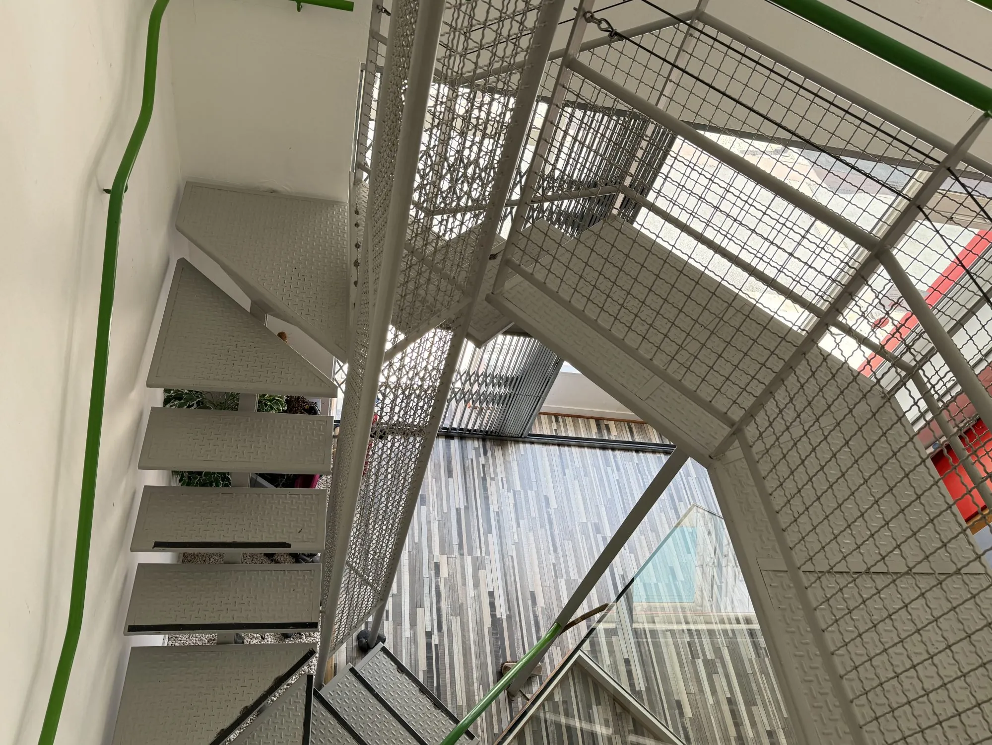 À vendre local commercial de 50 m² en centre-ville de Saujon 