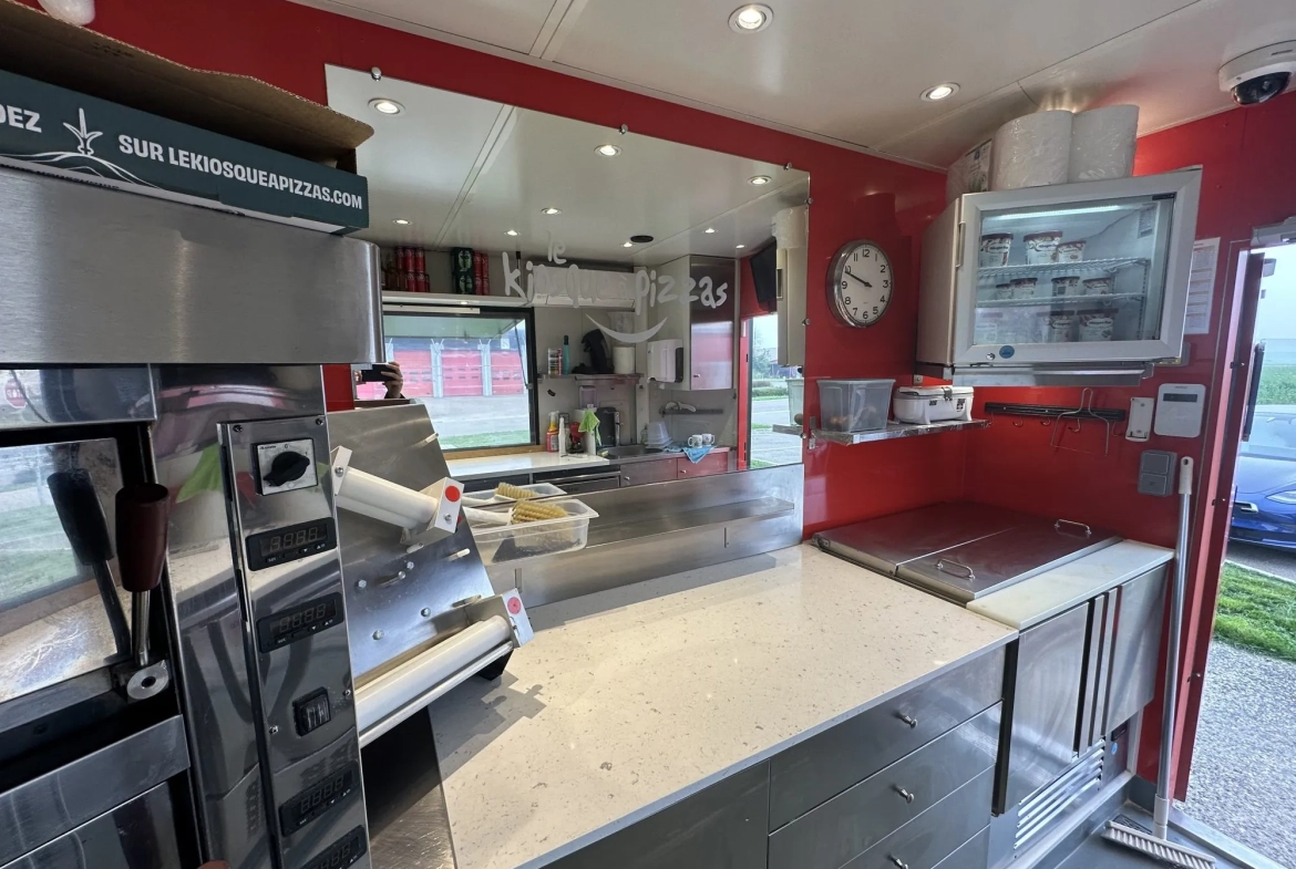 À vendre kiosque à pizza à Ligny-le-Châtel avec fort potentiel de rentabilité 