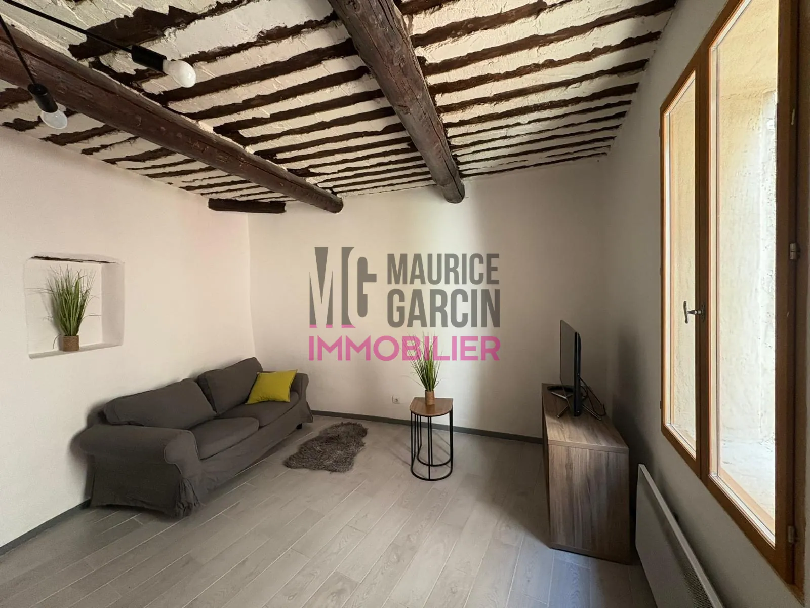Maison en pierres à Beaumes-de-Venise, idéal investissement ou premier achat 