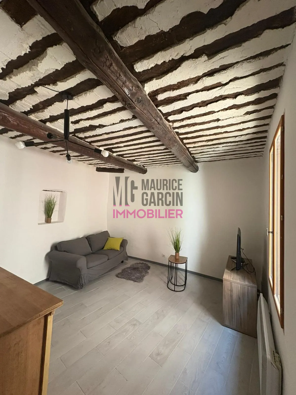 Maison en pierres à Beaumes-de-Venise, idéal investissement ou premier achat 