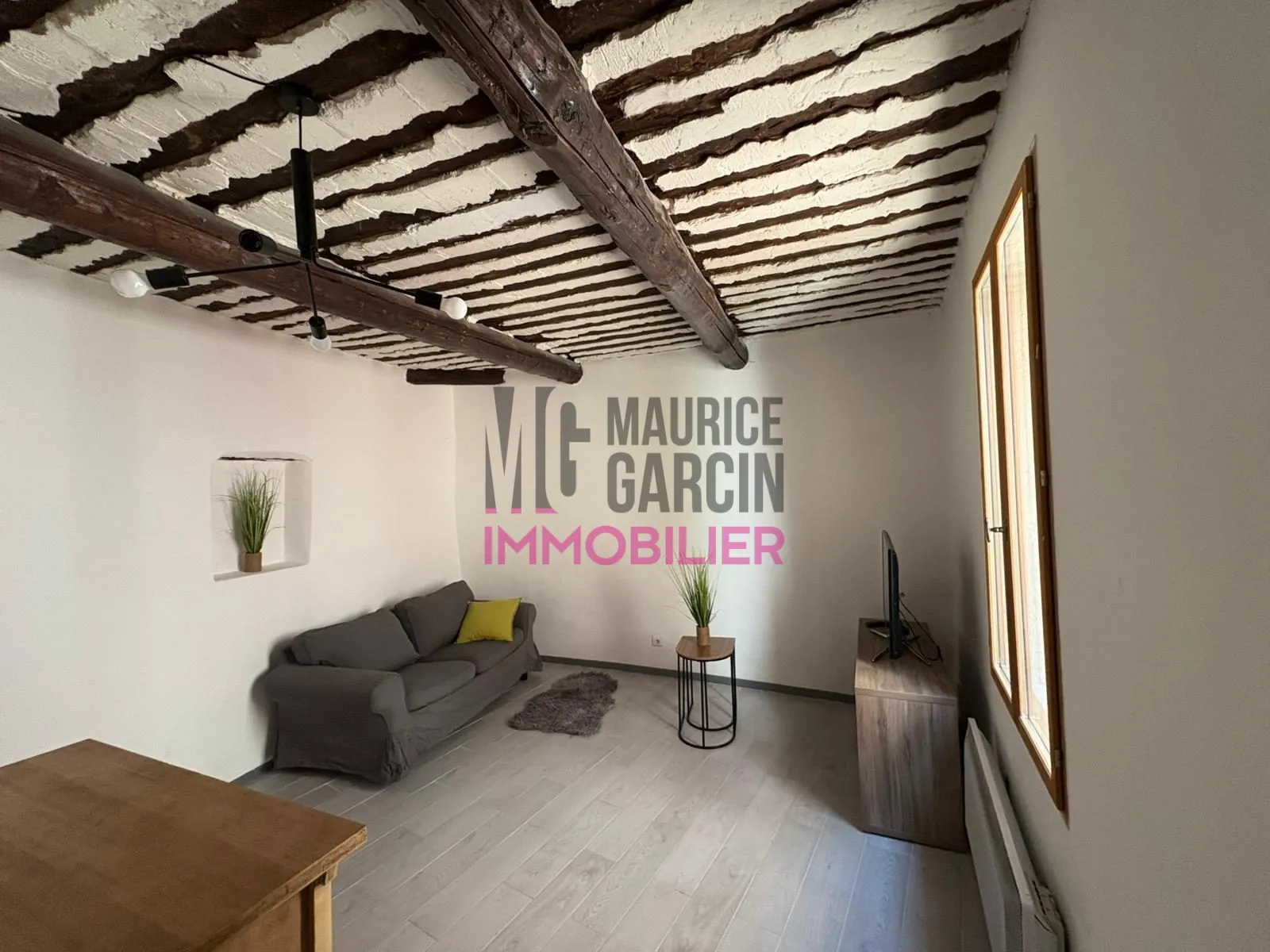 Maison en pierres à Beaumes-de-Venise, idéal investissement ou premier achat 