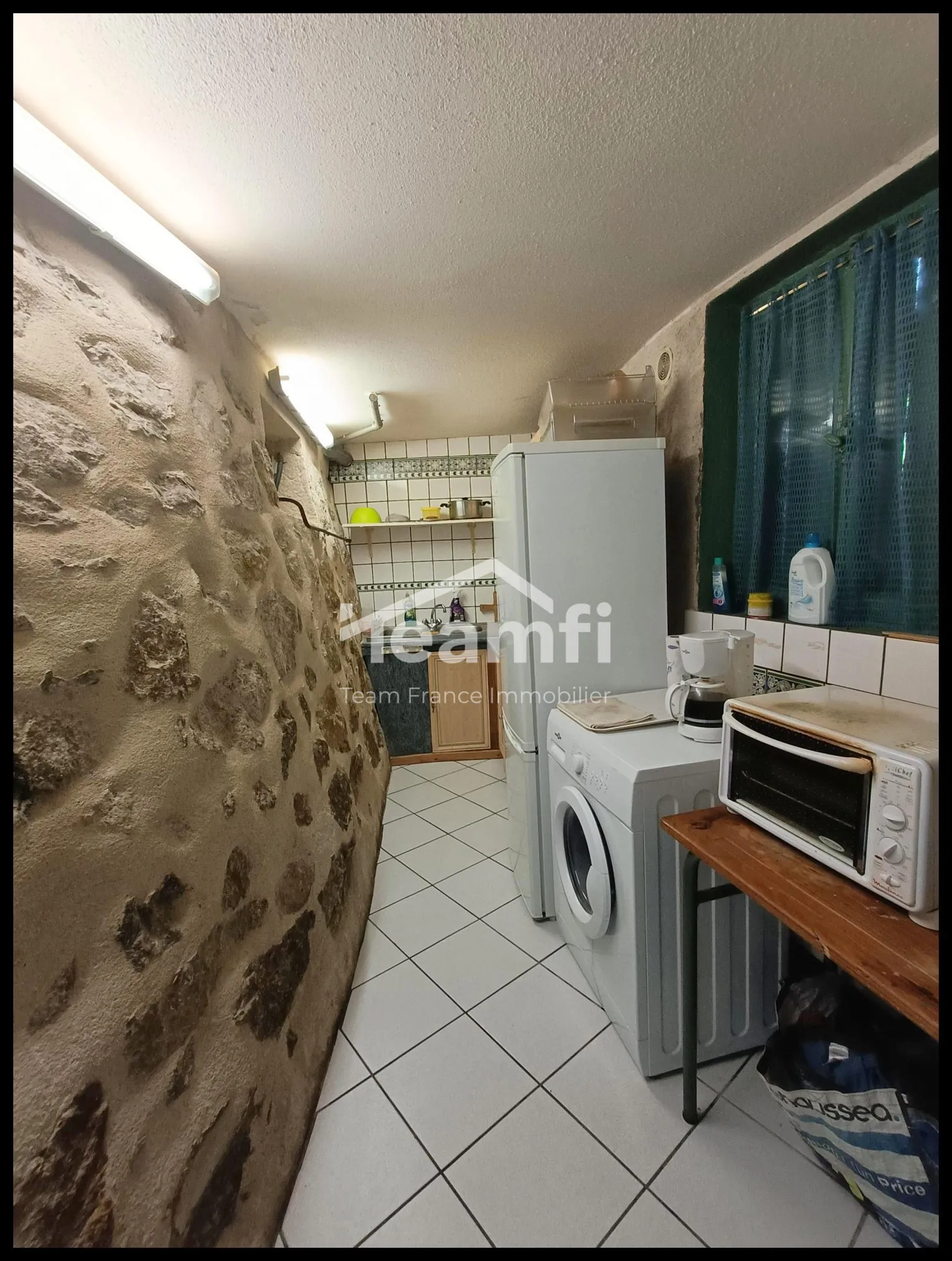 Maison à vendre à Thiers proche centre historique - Opportunité d'investissement 