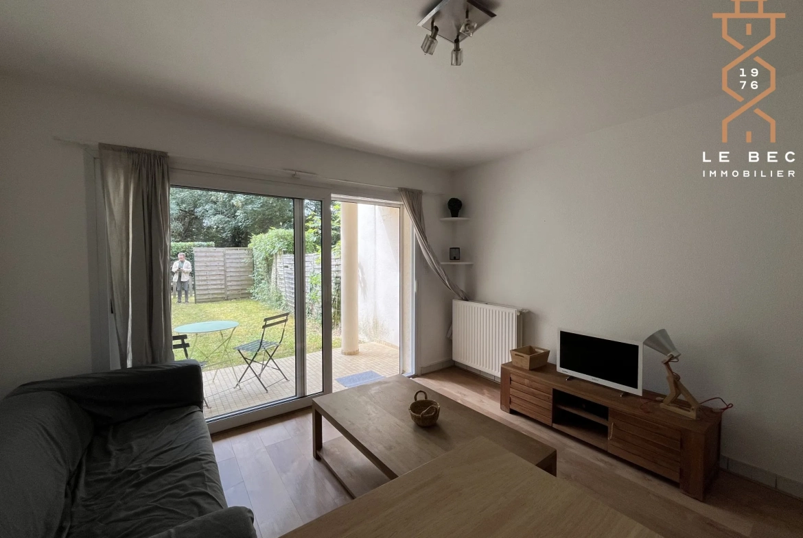 Vannes Ouest T2 avec jardin et terrasse – Petite copropriété 