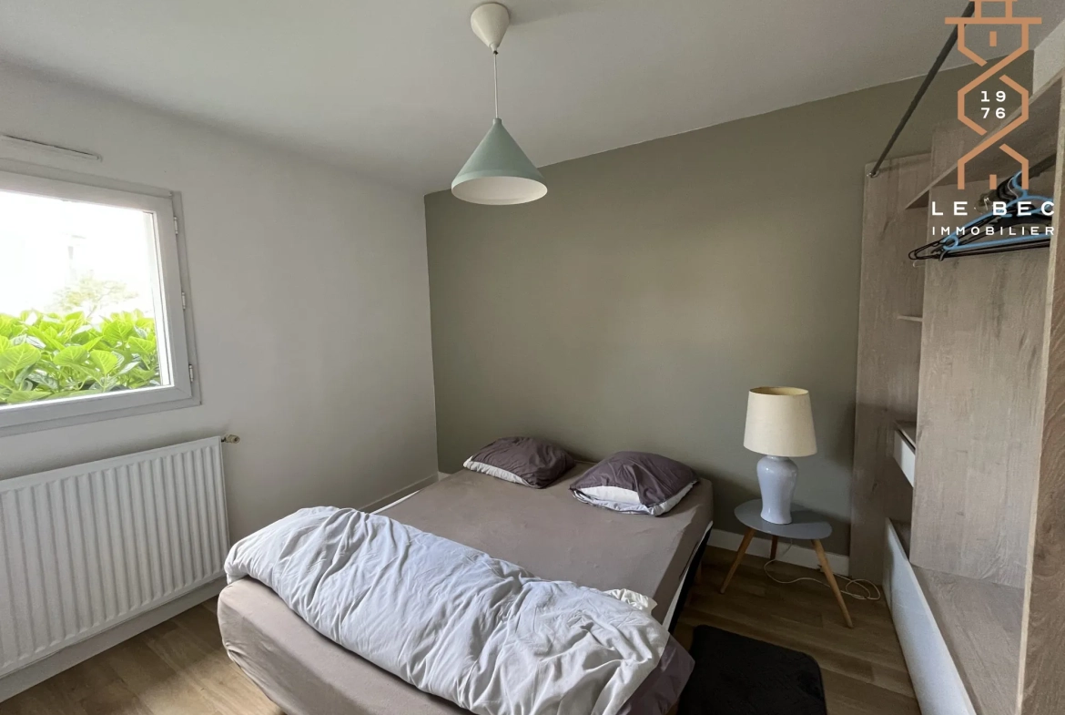 Vannes Ouest T2 avec jardin et terrasse – Petite copropriété 