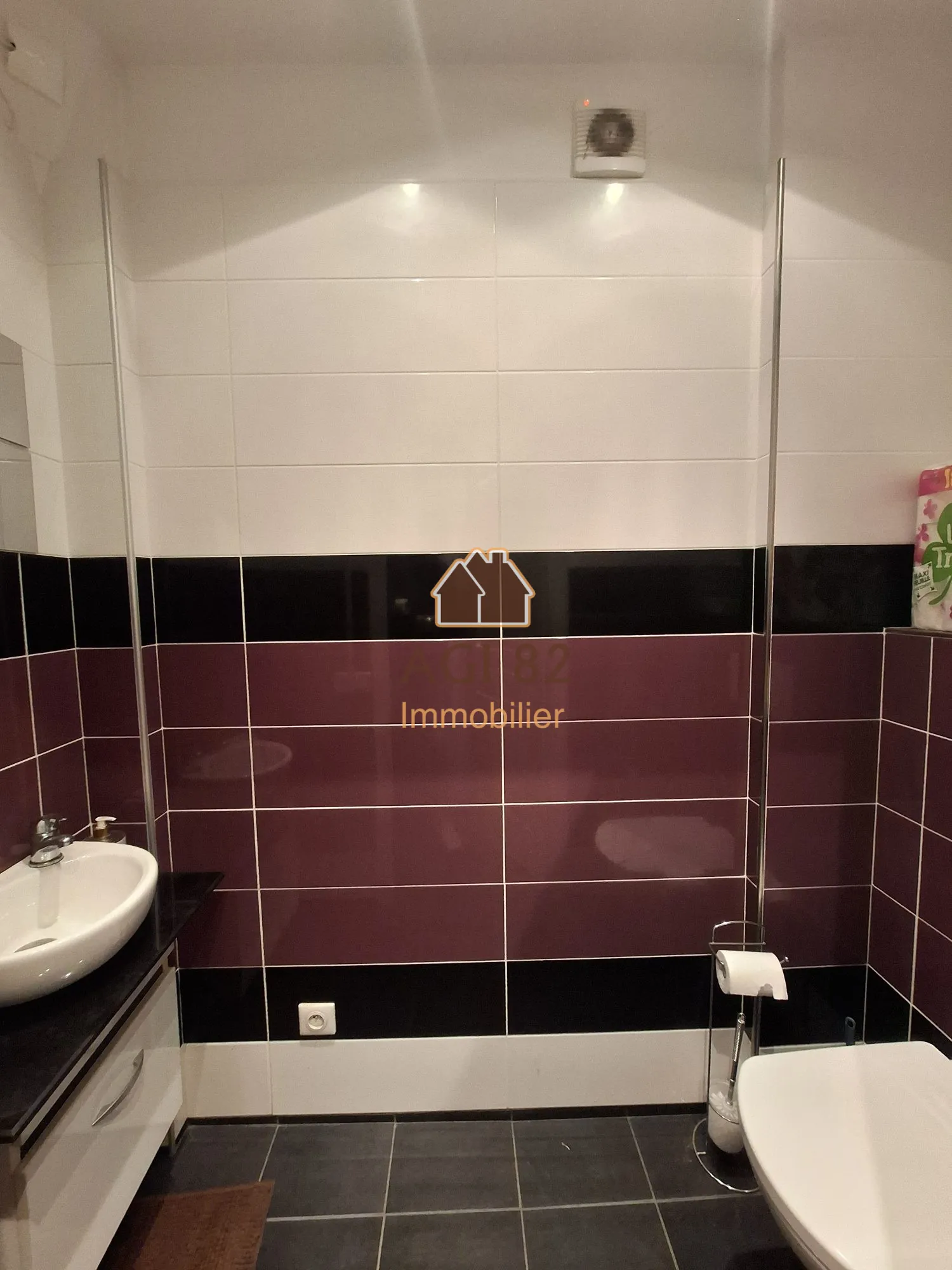 Local commercial en centre-ville de Montauban - 40 m² avec cave et cour privée 