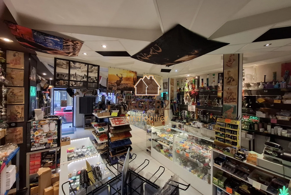 Local commercial en centre-ville de Montauban - 40 m² avec cave et cour privée 
