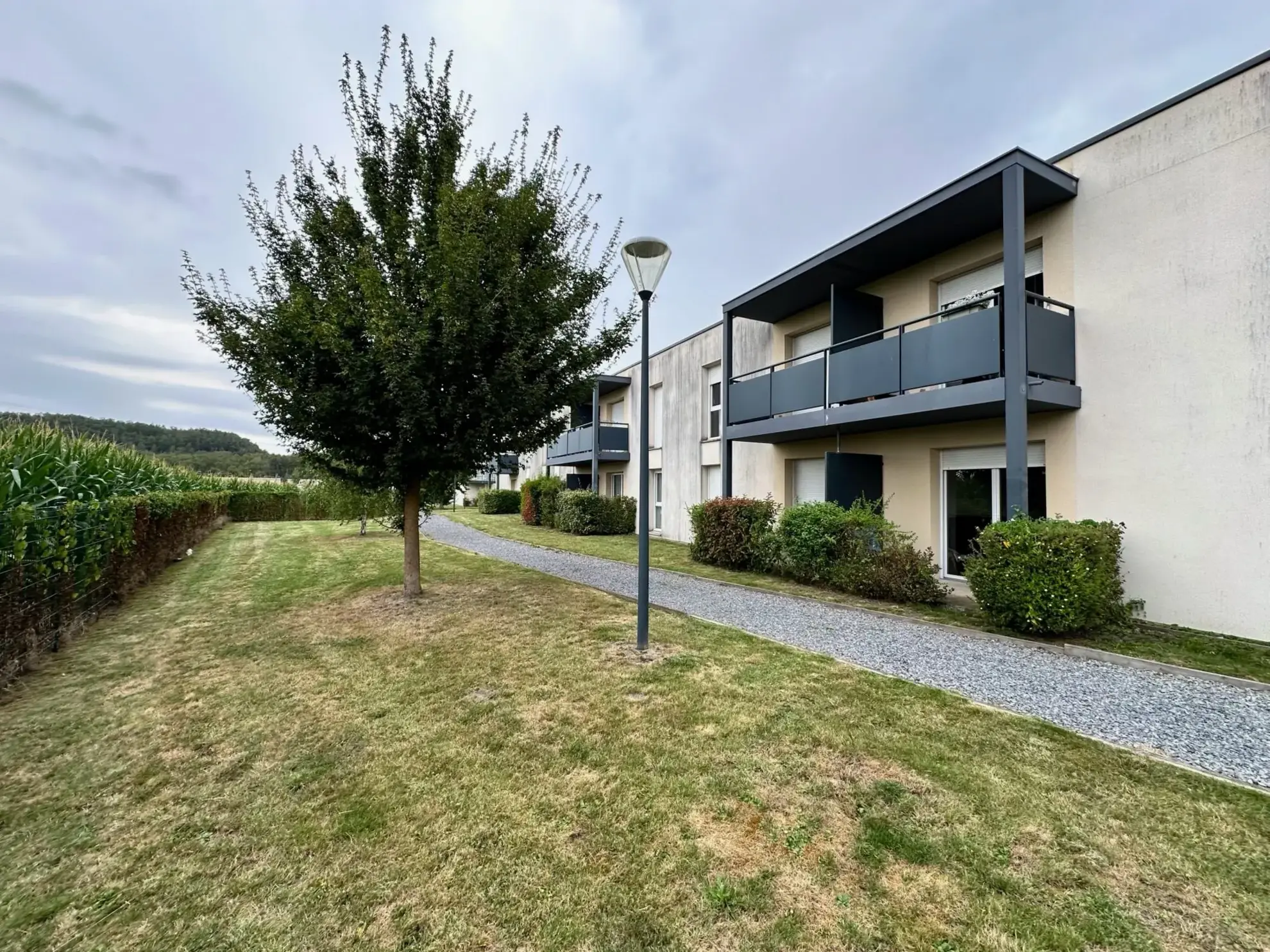 vue de l'appartement de l'extérieur Appartement T2 avec balcon à Douai - Neuf et bien situé 