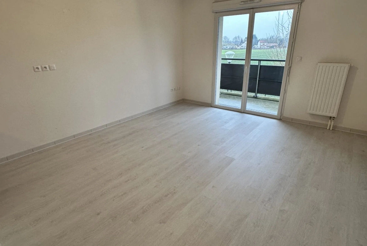 perspective de la cuisine Appartement T2 avec balcon à Douai - Neuf et bien situé 
