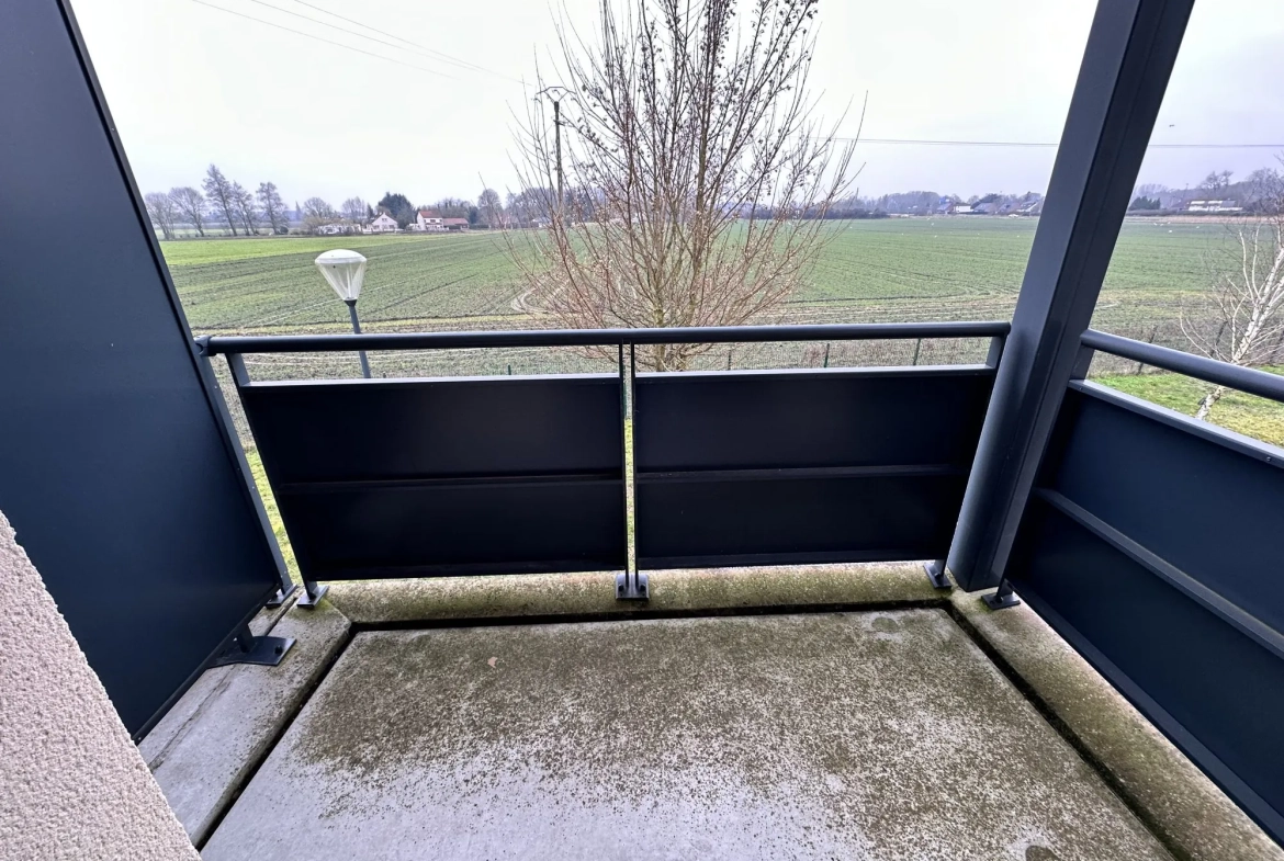 autre perspective pièce principale Appartement T2 avec balcon à Douai - Neuf et bien situé 