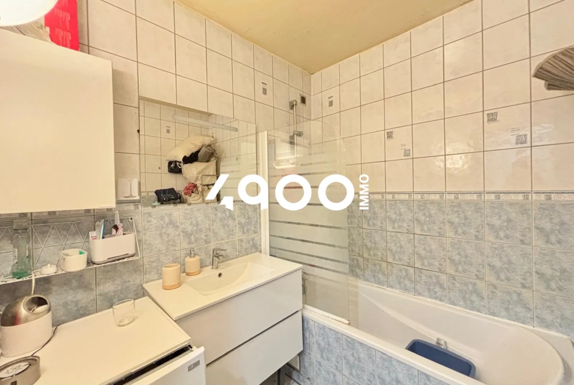 Appartement 5 pièces à vendre à Ris-Orangis dans résidence sécurisée avec parking 