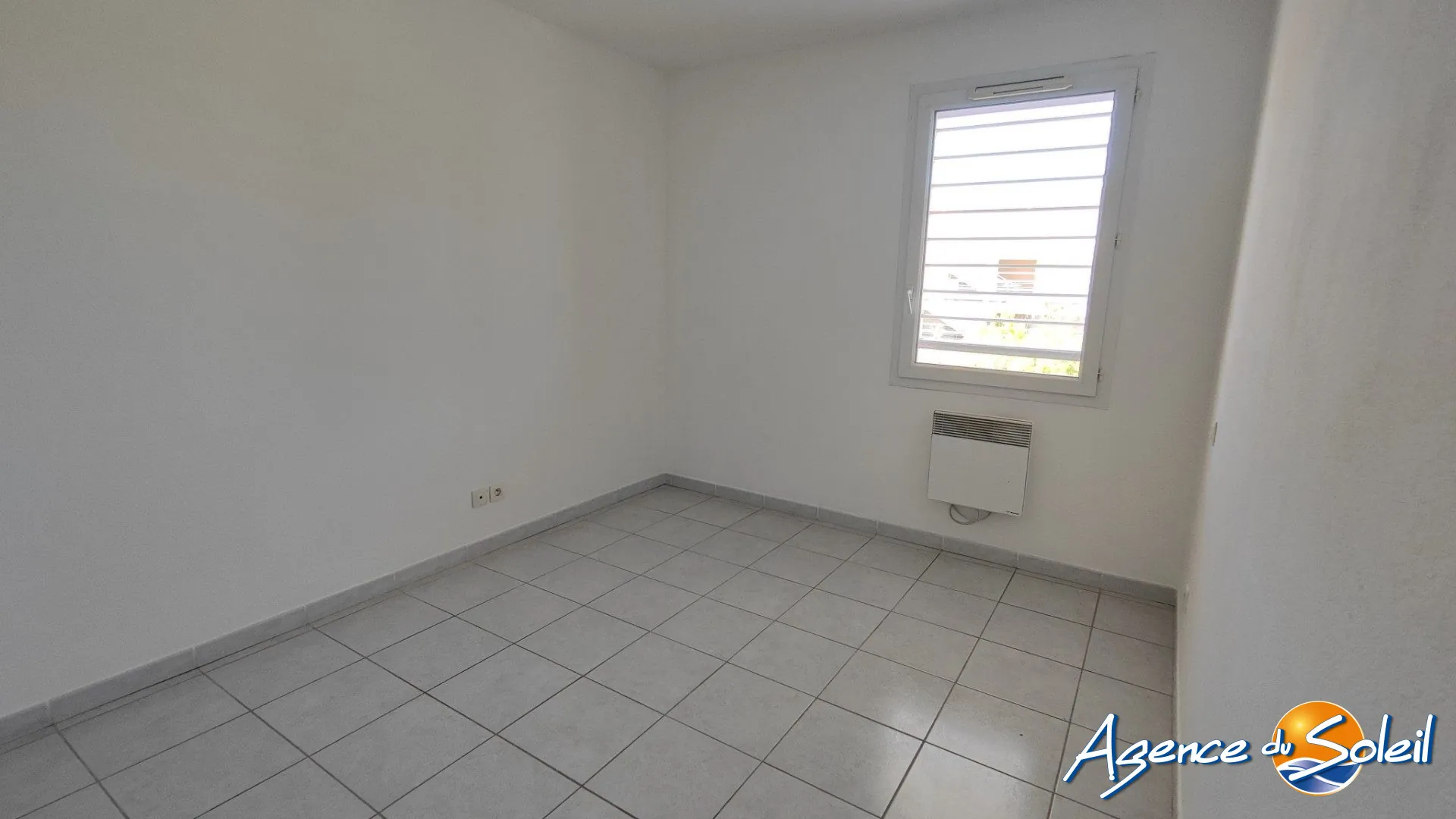 Appartement T3 à Béziers avec parking, vue dégagée, à vendre 