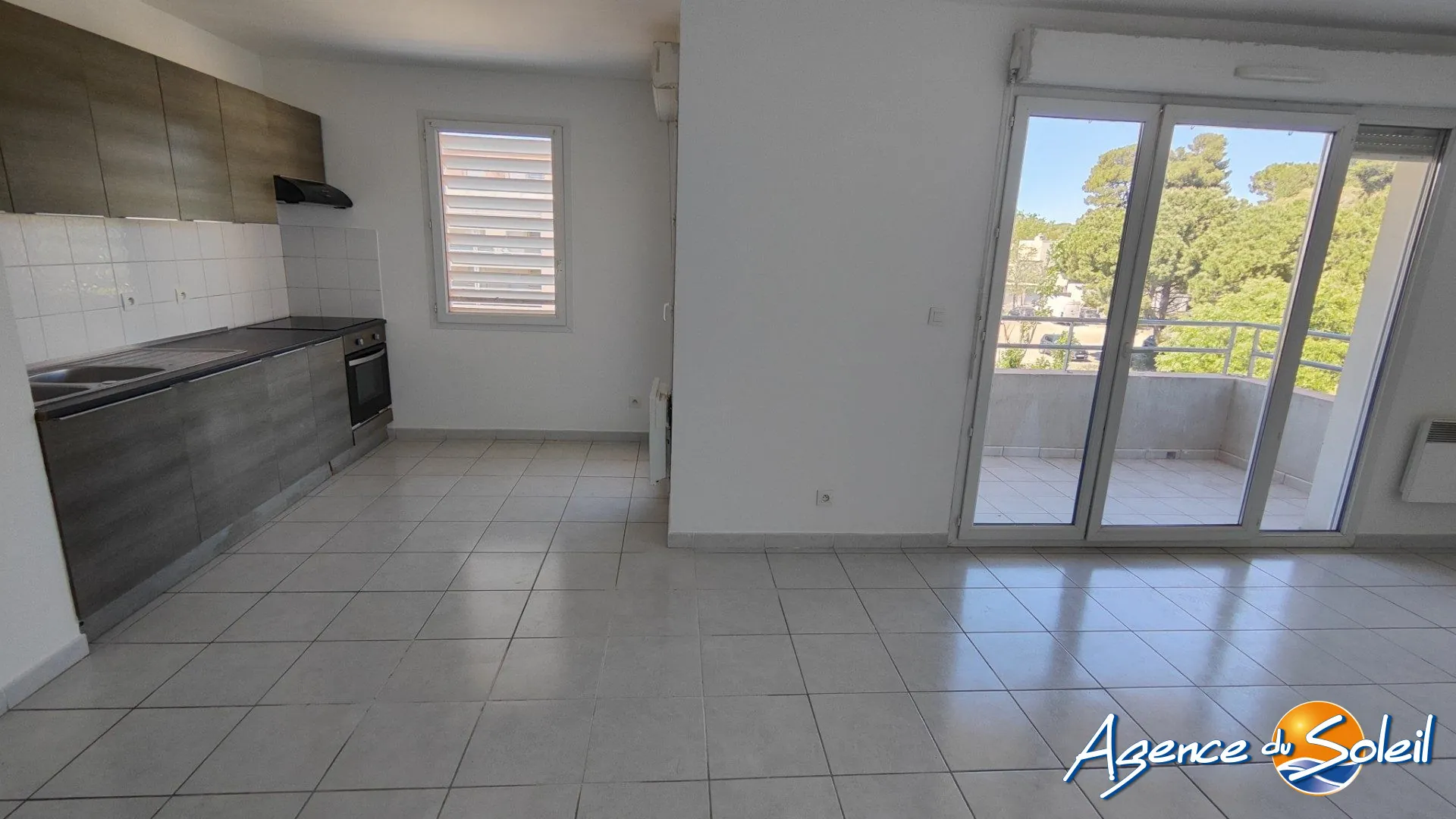Appartement T3 à Béziers avec parking, vue dégagée, à vendre 