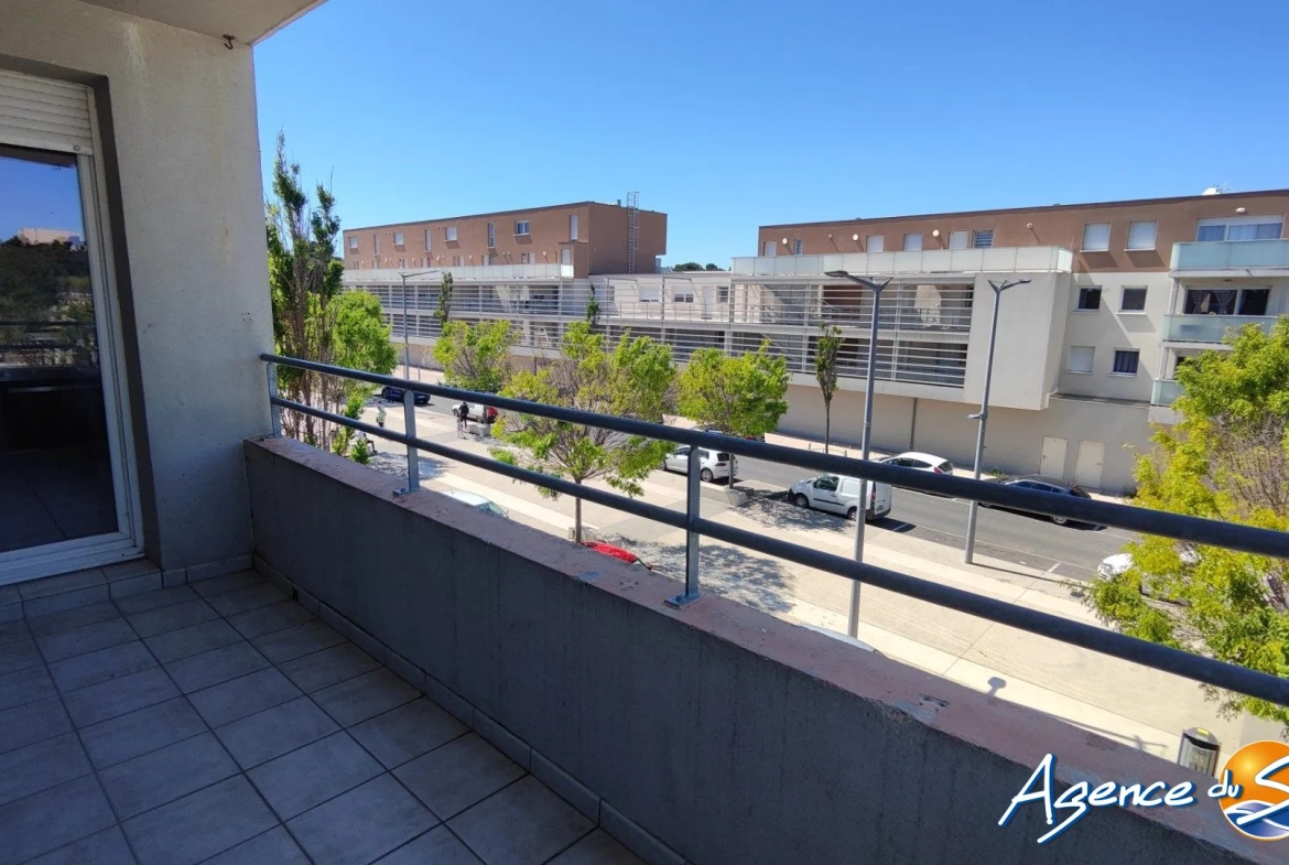 Appartement T3 à Béziers avec parking, vue dégagée, à vendre 