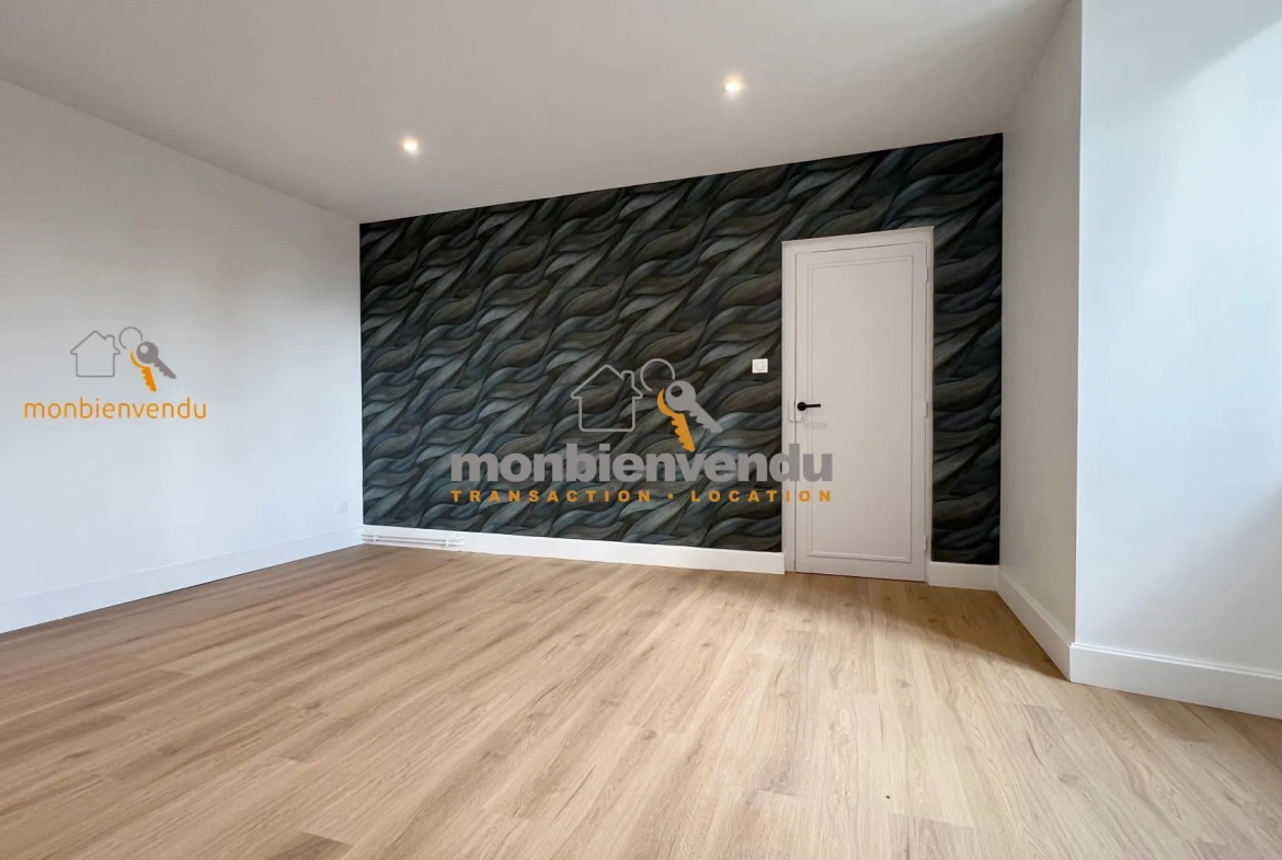 Maison de ville rénovée de 127,36 m² à vendre à Arpajon-sur-Cère 