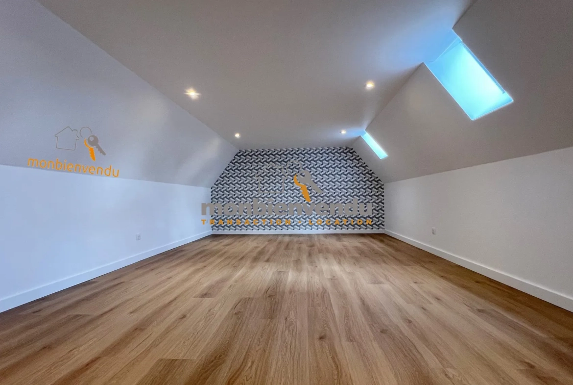 Maison de ville rénovée de 127,36 m² à vendre à Arpajon-sur-Cère 
