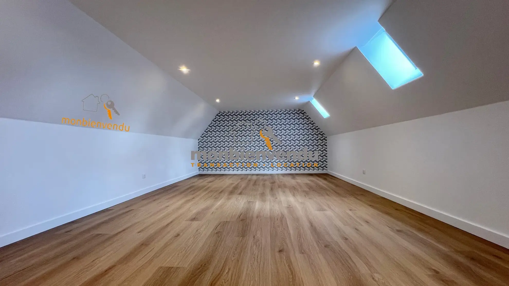Maison de ville rénovée de 127,36 m² à vendre à Arpajon-sur-Cère 