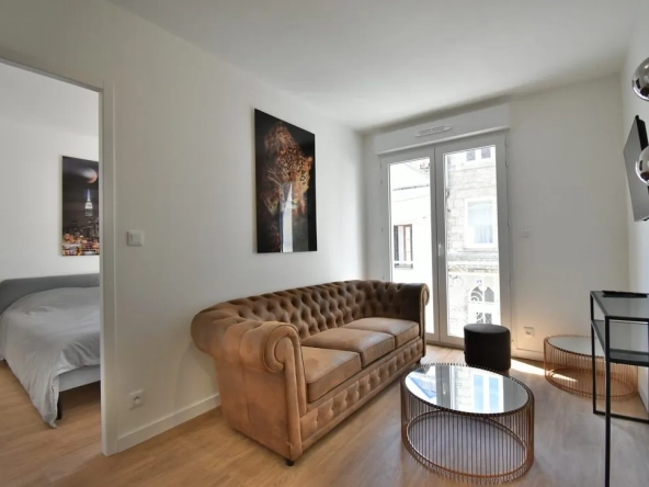 Appartement T3 rénové avec piscine à Rohan, proche du canal de Nantes à Brest