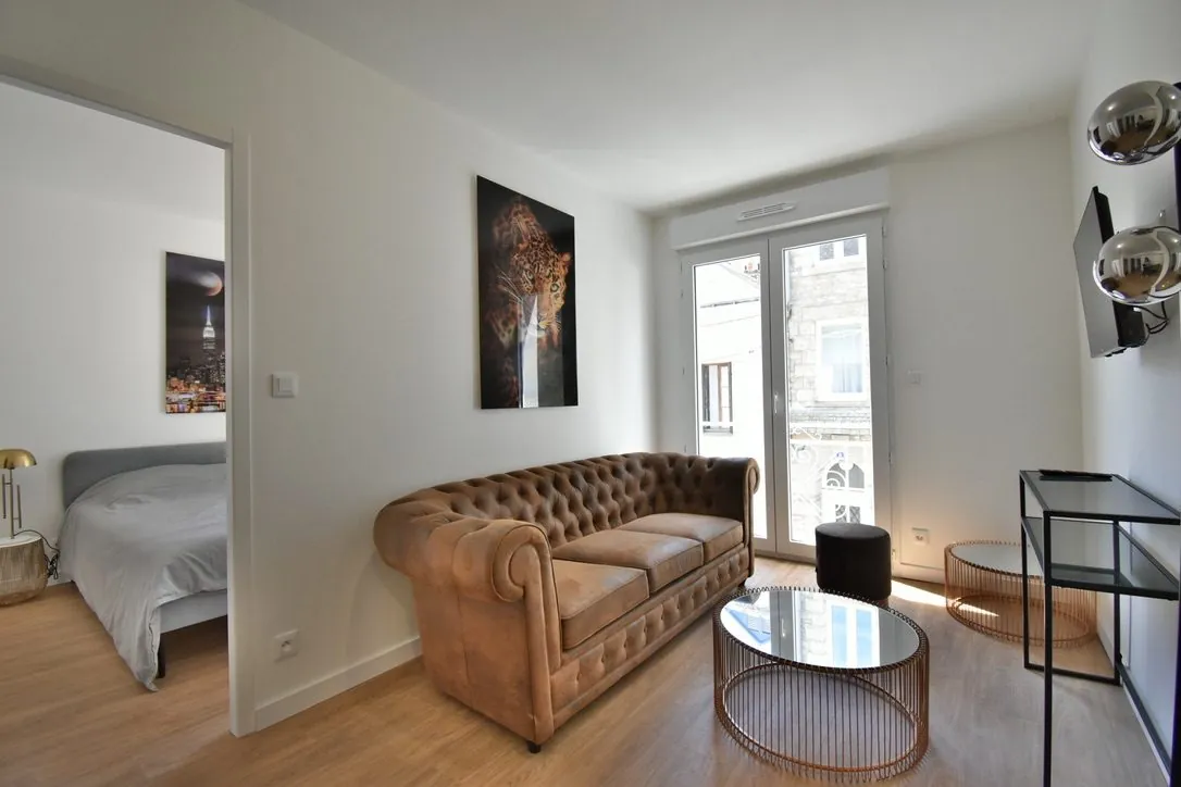 Appartement T3 rénové avec piscine à Rohan, proche du canal de Nantes à Brest 
