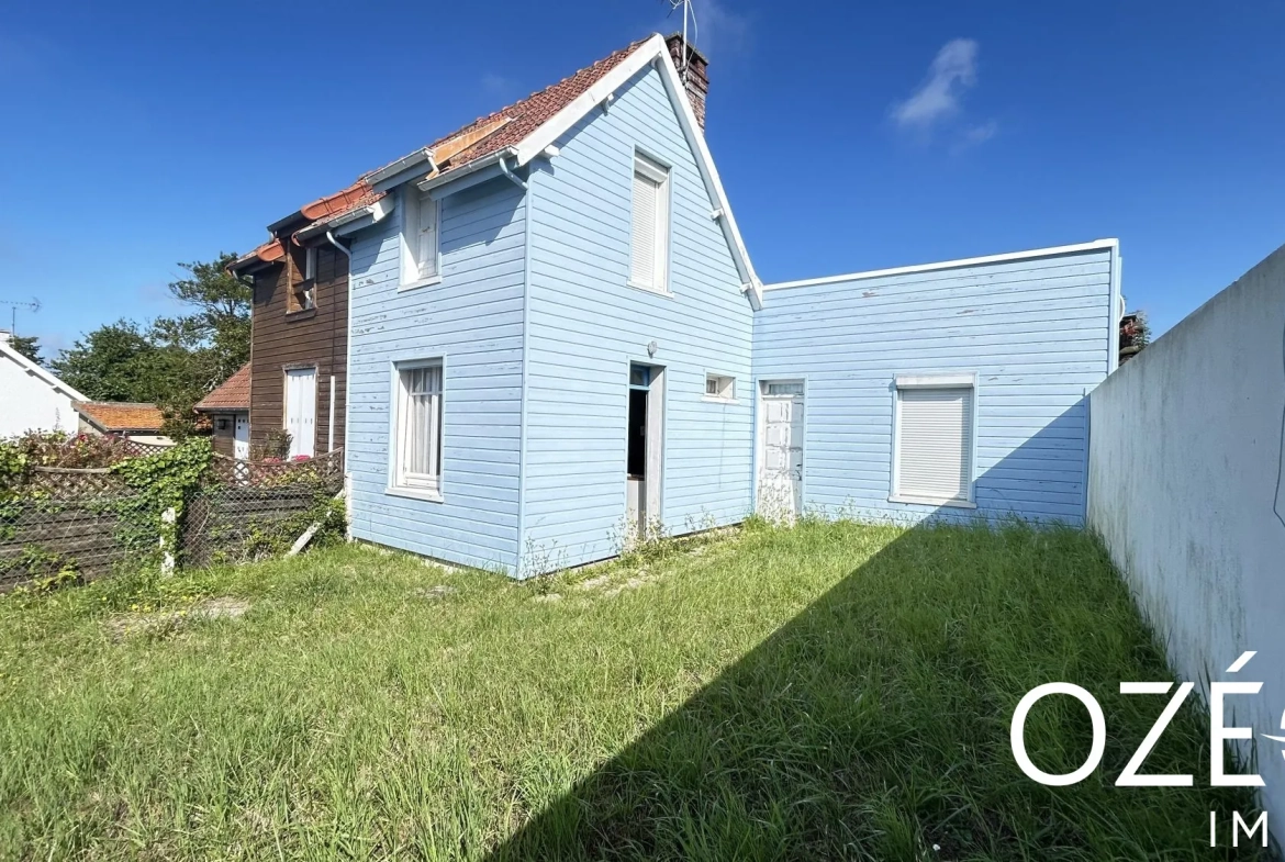 A vendre maison à Agon-Coutainville avec potentiel de rénovation et jardin exposé sud 