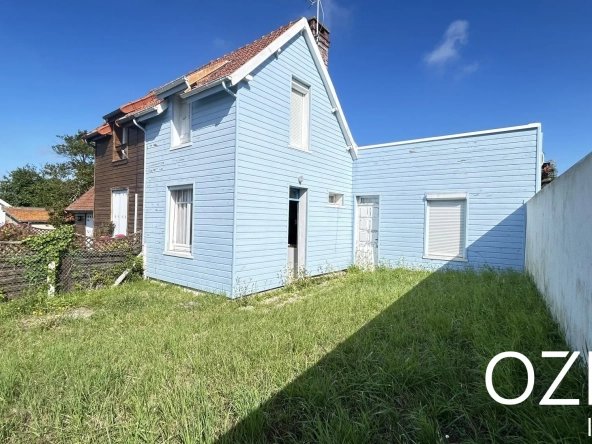 A vendre maison à Agon-Coutainville avec potentiel de rénovation et jardin exposé sud