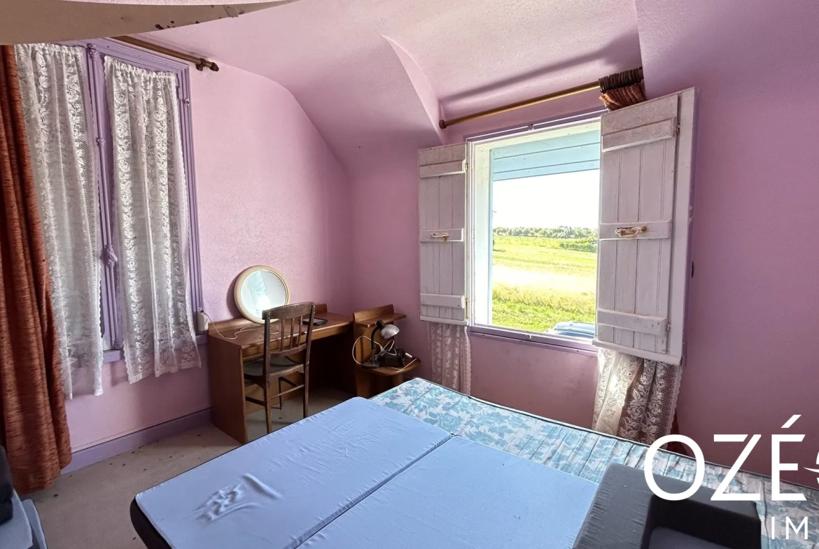 A vendre maison à Agon-Coutainville avec potentiel de rénovation et jardin exposé sud 