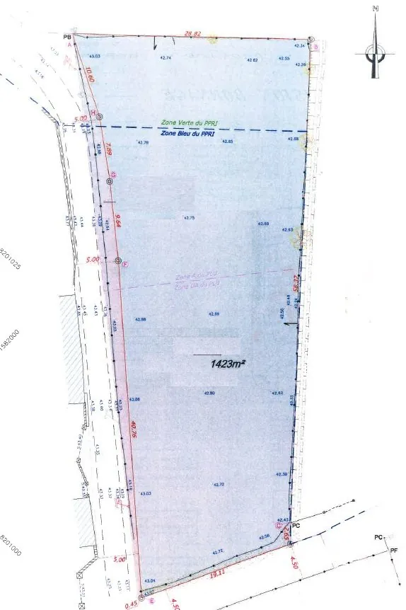 Terrain constructible de 1423m² proche de Pacy - Opportunité à saisir 
