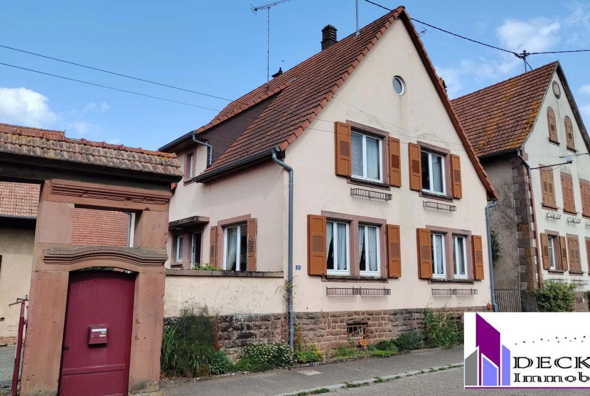 Grand corps de ferme à Bischholtz avec dépendances et terrain de 25 ares 