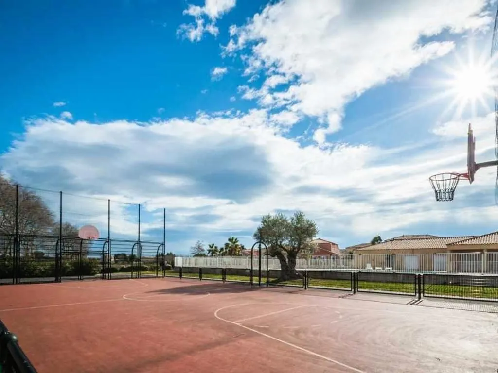 Maison T3 en Duplex avec Jardin, Parking et Garage à Béziers - Investissement ou Résidence Secondaire 