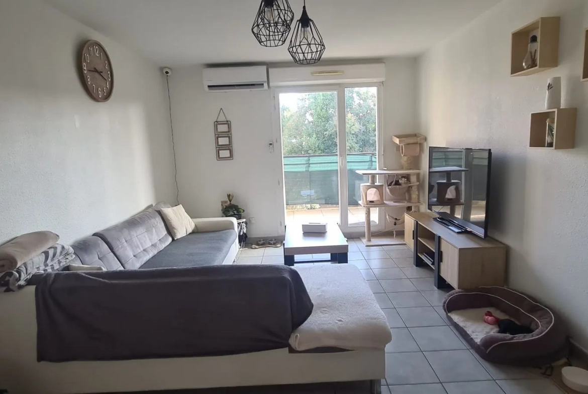 Appartement T3 avec grand balcon et garage au Pontet 