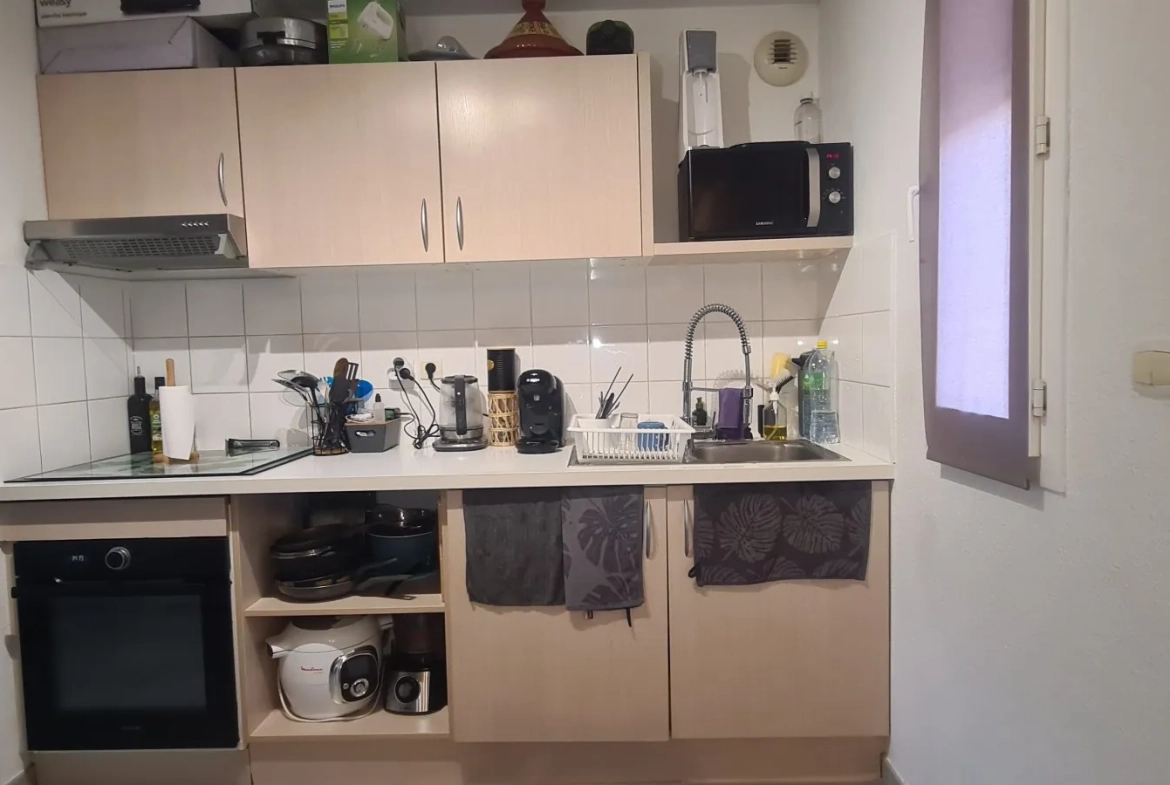 Appartement T3 avec grand balcon et garage au Pontet 